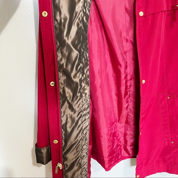 Gallery Burgundy Coat Gold Hardware Size Small - Picture 7 of 9